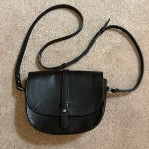 NWOT - American Eagle Outfitters Leather Crossbody